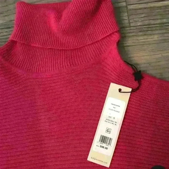 - NWT BCBGENERATION SWEATER DRESS - Picture 5 of 5